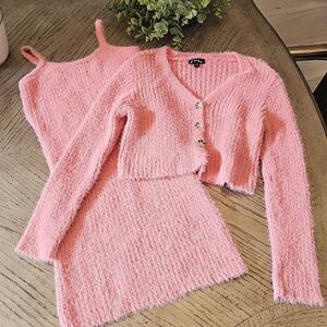 Fuzzy pink sweater dress and jacket set size 7/8 M Art Class